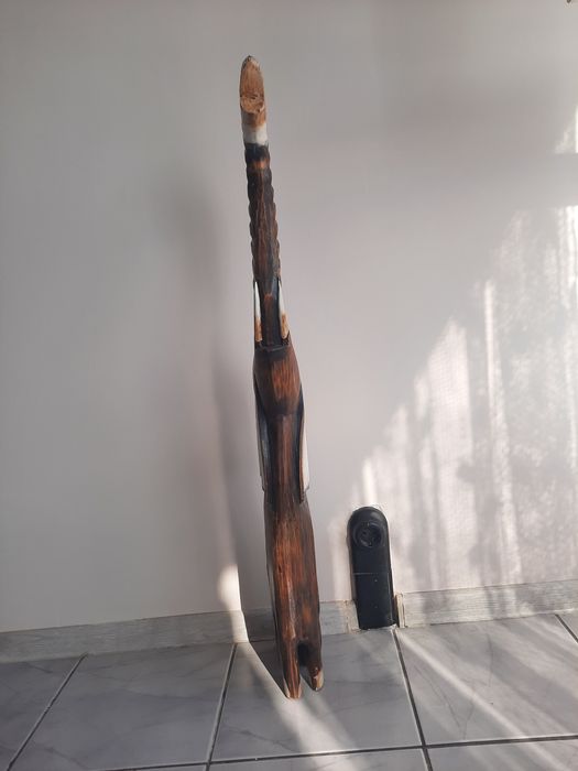 Декоративен дървен слон.