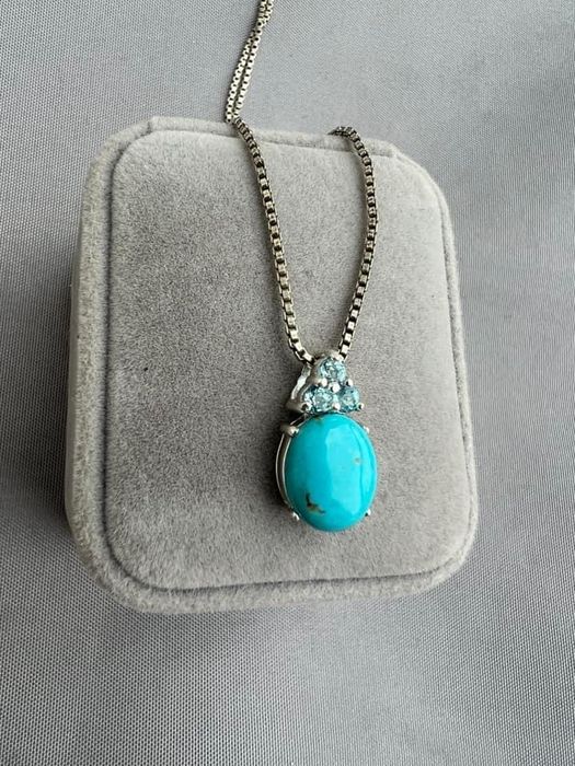 Pandantiv si lant din argint