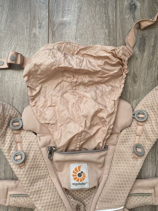 Ergobaby Omni Breeze, розова