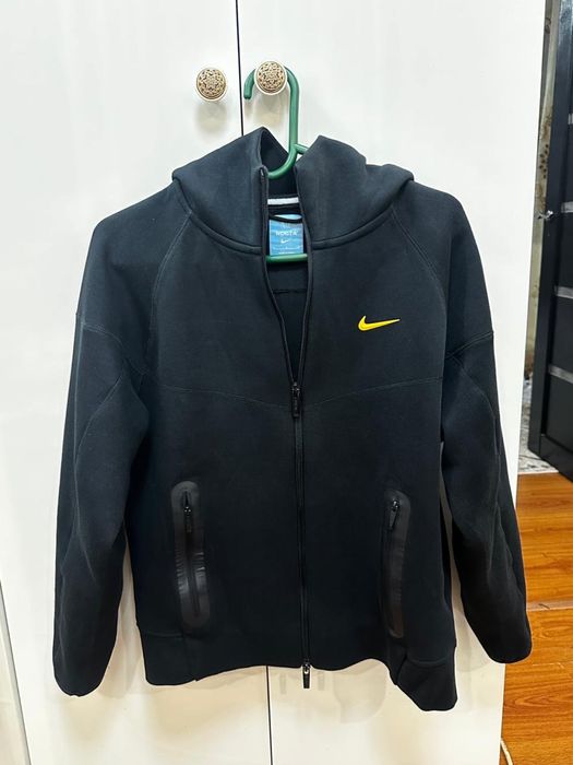 Зипка Nike nocta