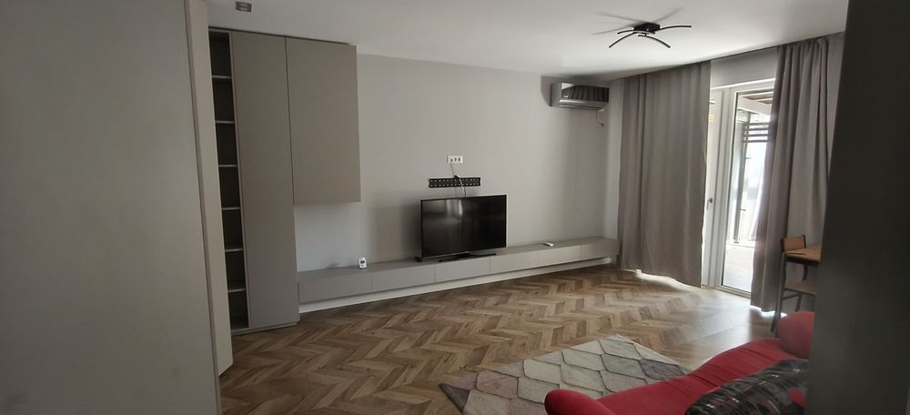 De închiriat   Apartament 2 camere zona Selgros