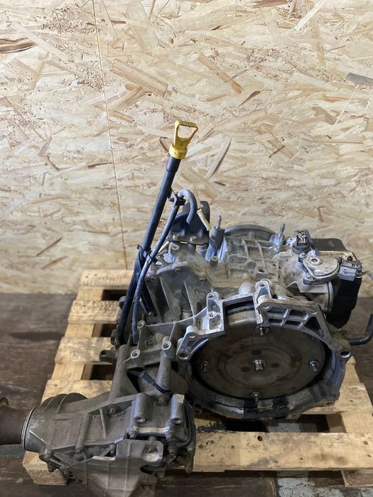 Mazda MPV объем 3.0 привазной коробка