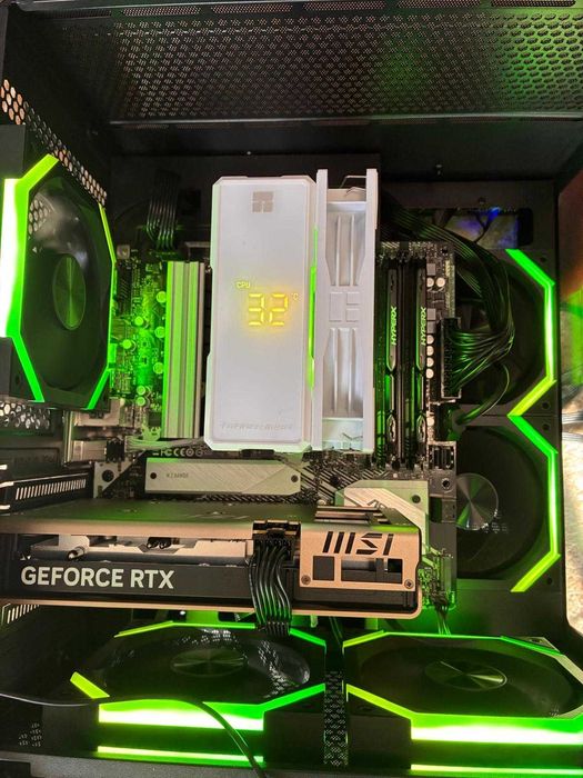 PC Gaming Ryzen 5 5600, ASUS A520M pro4, MSI rtx 5060, 16GB DDR4, SSD 500GB - NOU Sigilat
