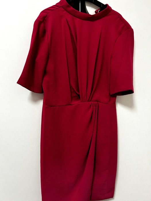 Секси нова дамска рокля Mango, S размер с етикет!