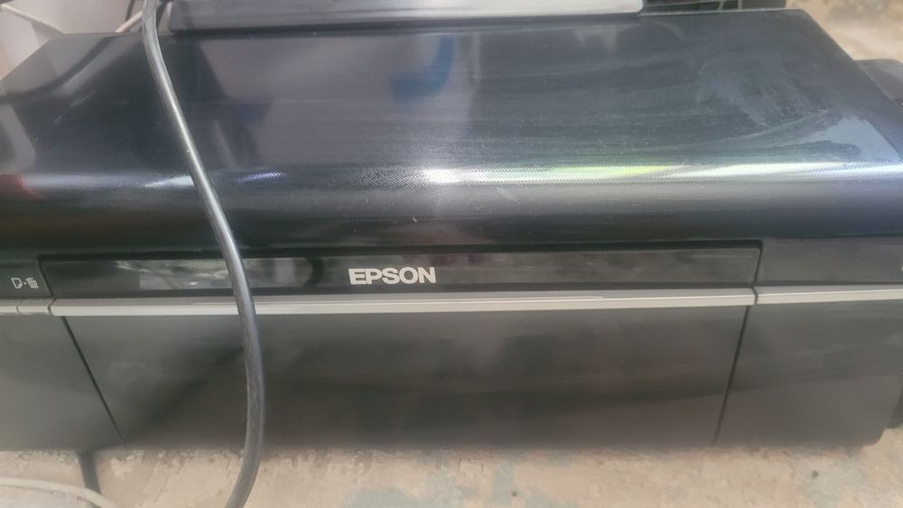 Продаеться! Срочно!