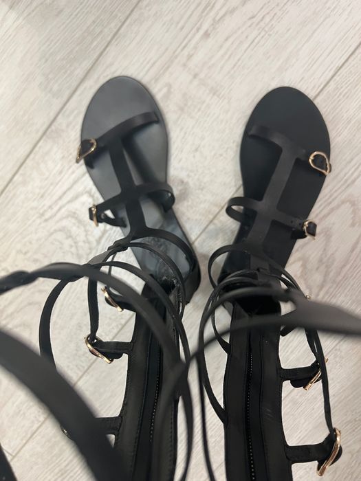 Sandale gladiator cu caramb inalt 36