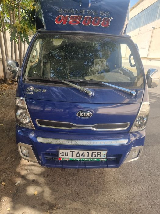 Киа бонго 3 1 тон 2013