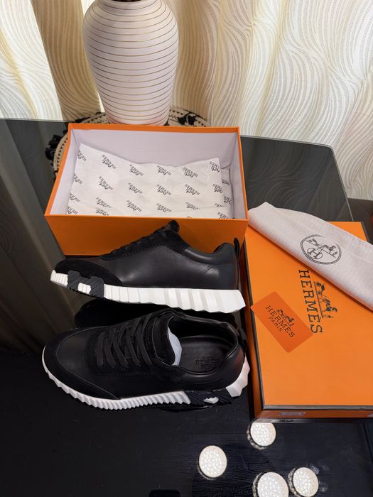 ADIDAȘI HERMES – Calitate premium