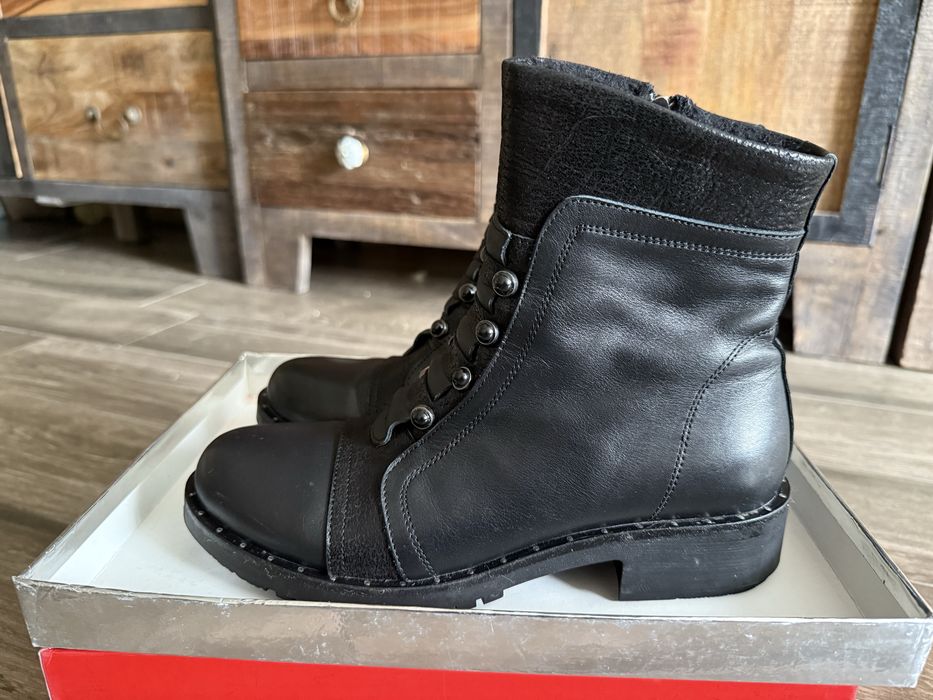 Боти естествена кожа