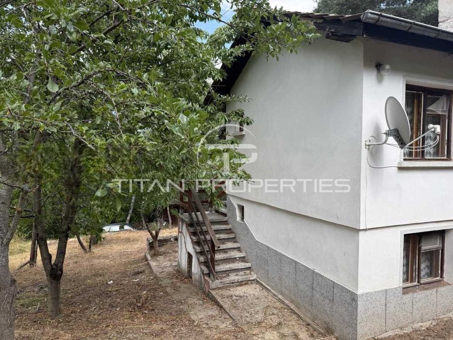 Продава се Къща в с. Дедово, Област Пловдив - 88 кв.м за 1046 €/кв.м - Снимка #1