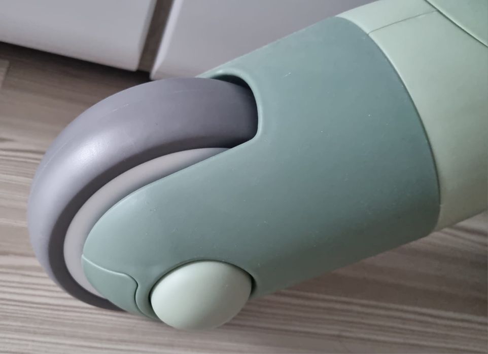 Trotineta Kinderkraft nefolosita