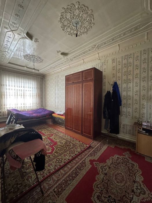 Урикзор 6 сот 7 хона урта ремонт Масжид ва Орикзор бозорига 400 метр