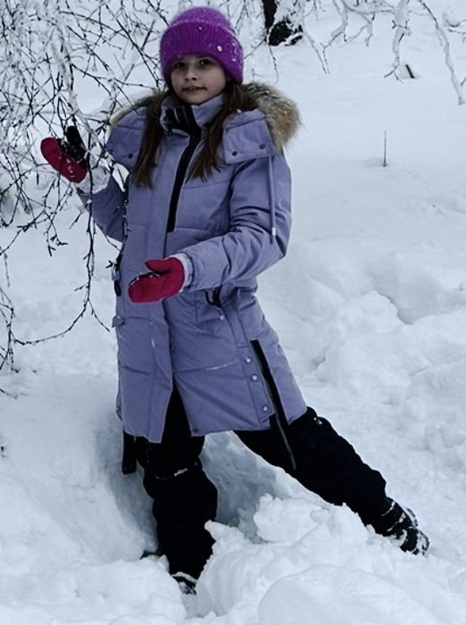 Куртка на девочку рост 146 см