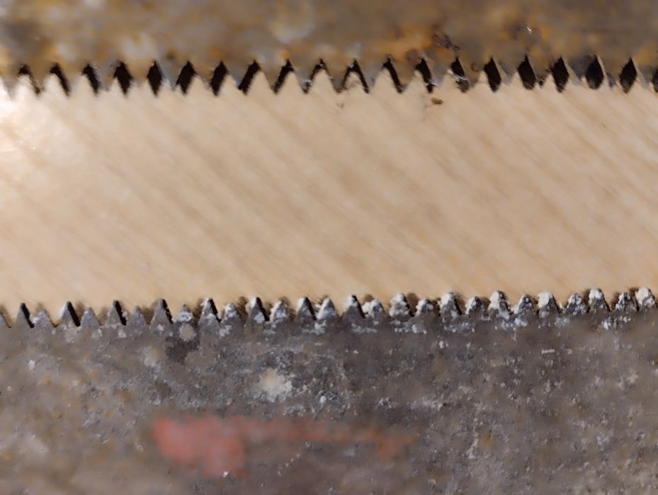 Пила ручная . 54 см .