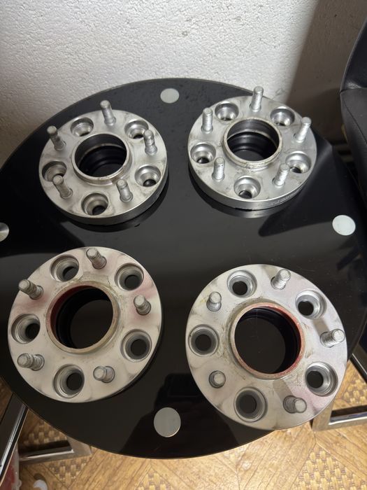 Set distantiere 5x114.3mm, butuc 67.1mm grosime 2cm