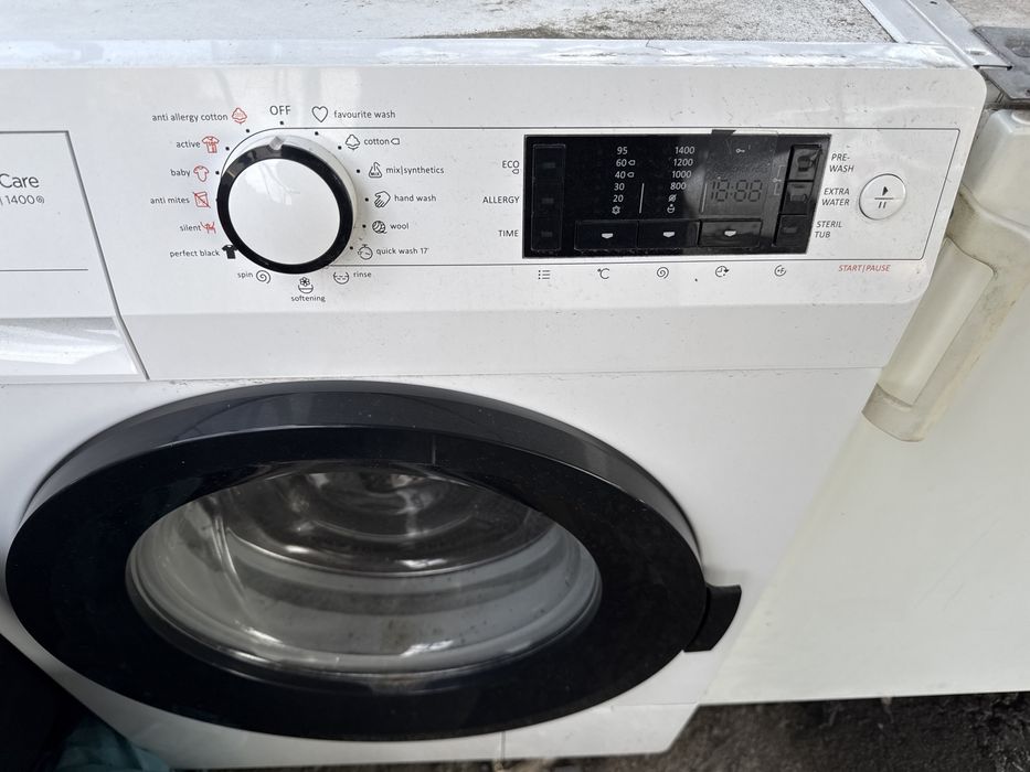 Пералня Горение Сенсо Каре 8 кг за резервни части