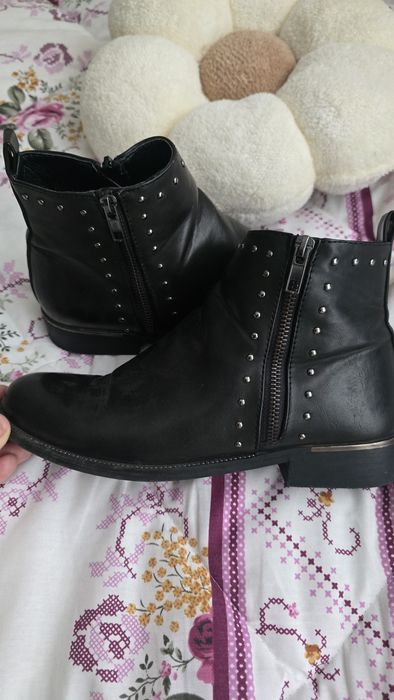 Дамски боти като нови носени броени пъти  номер 39