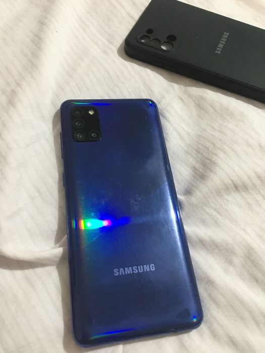 Прдам самсунг а31 64 гб