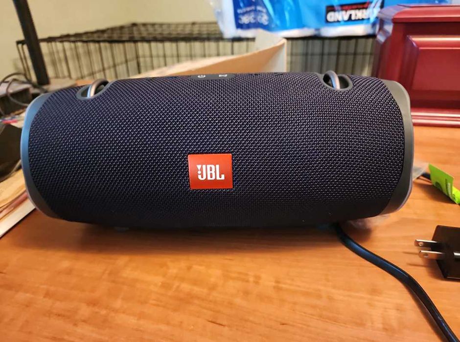 Преносим колона JBL Extreme | Bluetooth Колона за музика