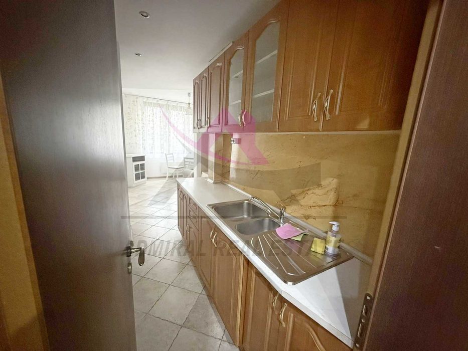 Дава се под наем Тристаен апартамент в Варна, Чайка - 90 кв.м за 614 € - Снимка #1