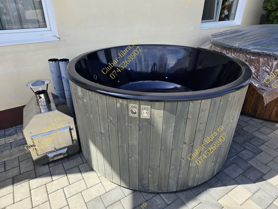 Jacuzzi Ciubar din fibra de sticla