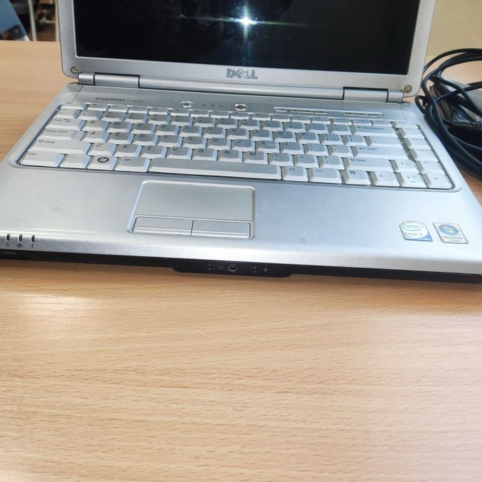 DELL 1420 4GB RAM ,SSD и чанта Samsonite