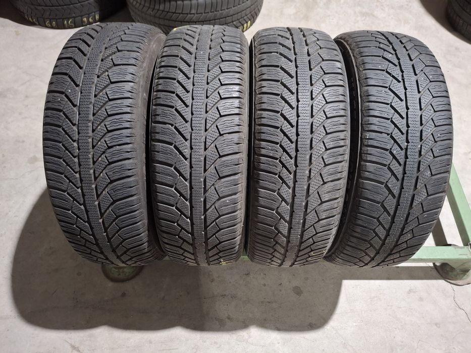 4 Anvelopele m+s 185 60 r15 Semperit