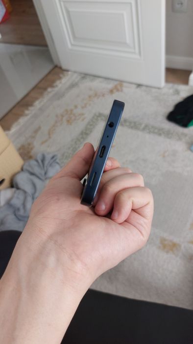 Samsung A06 продам срочно