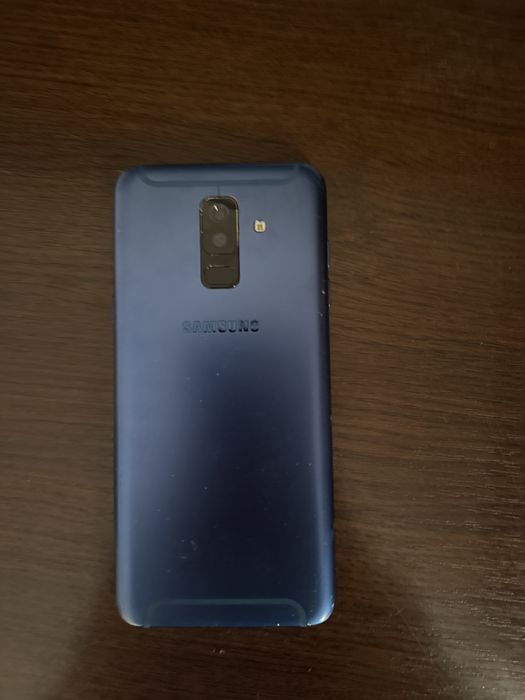 Продам Телефон Самсунг A6+