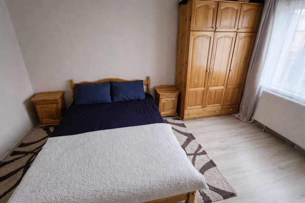 Спално обзавеждане Масив