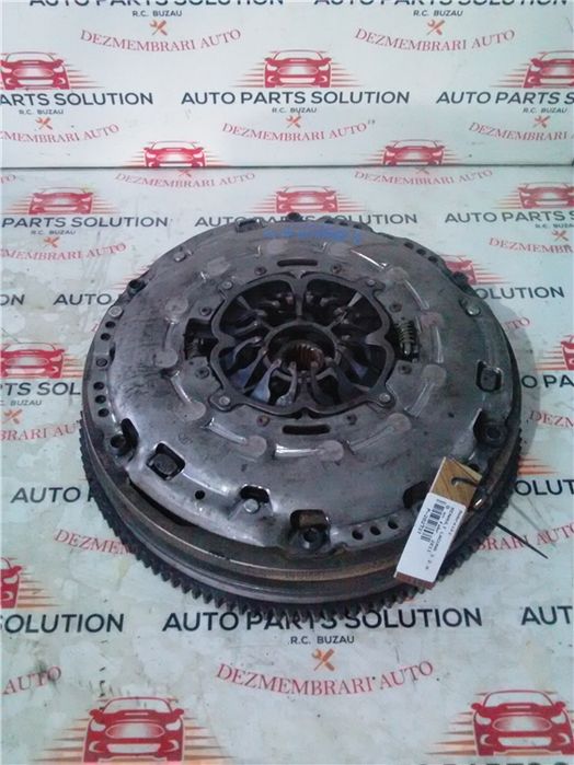 Ambreiaj renault laguna 3 2.0 d an fabr. 2011