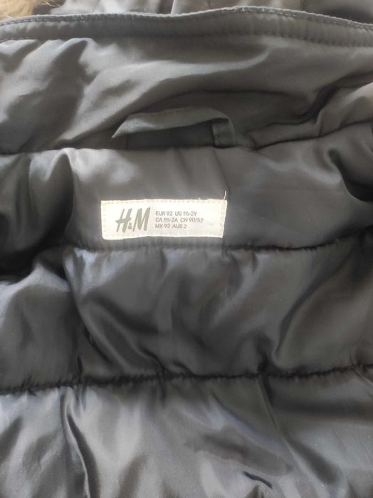 Geci bebe Gap și H&M aproape noi