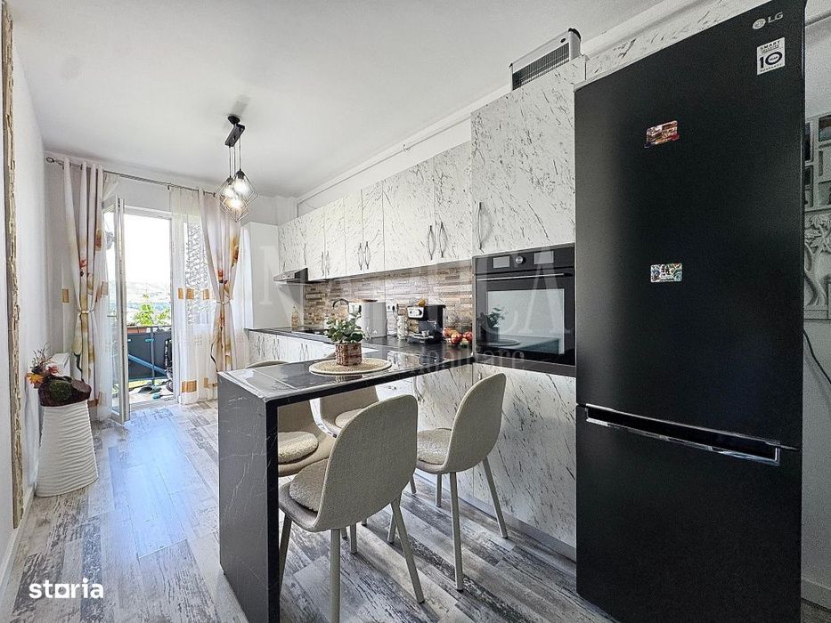 Apartament 3 camere de vanzare in Floresti — fotografia 1