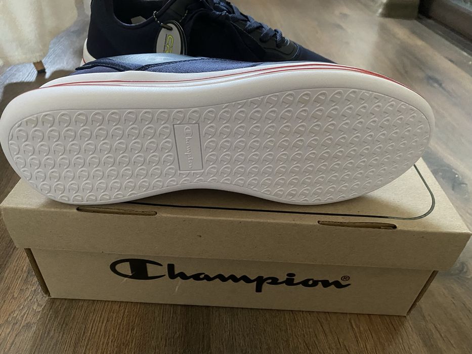 Маратонки  Champion