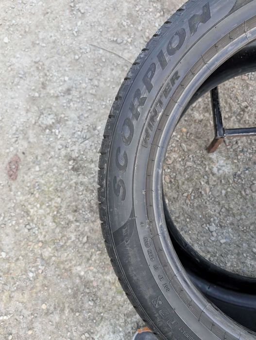 SET 2 Anvelope Iarna 325/40 R22 PIRELLI Scorpion Winter 114V