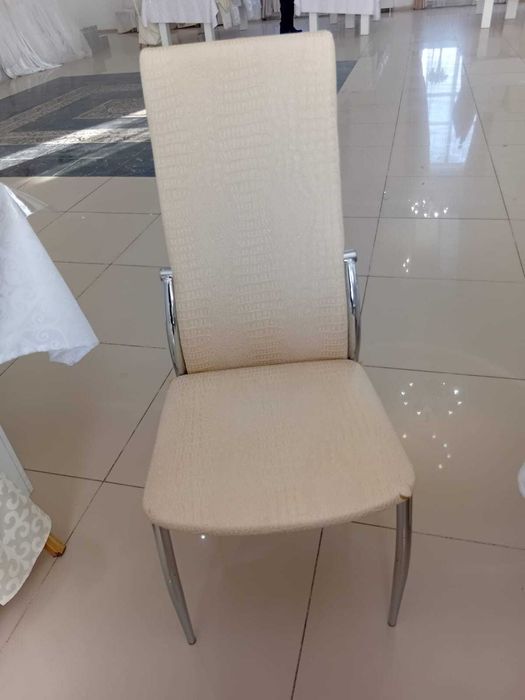 Стуля  диван стол