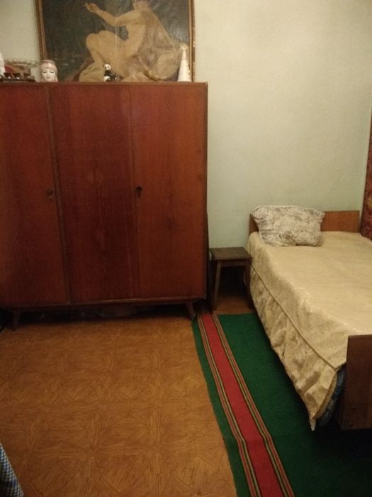 Продается дом в миробод районе