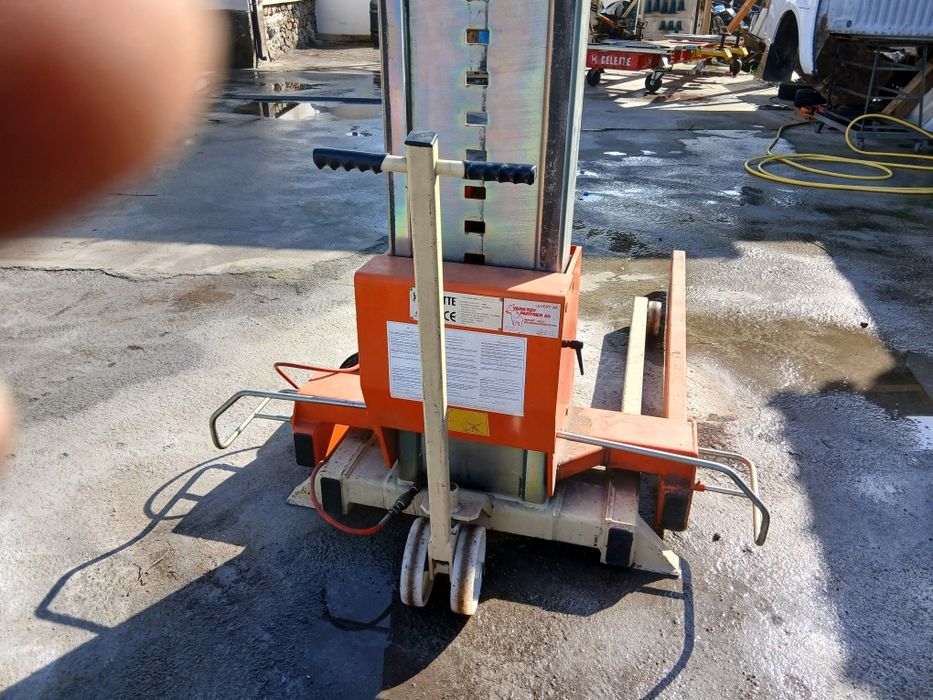 Celete  cayman   машина за изпъване на автомобири