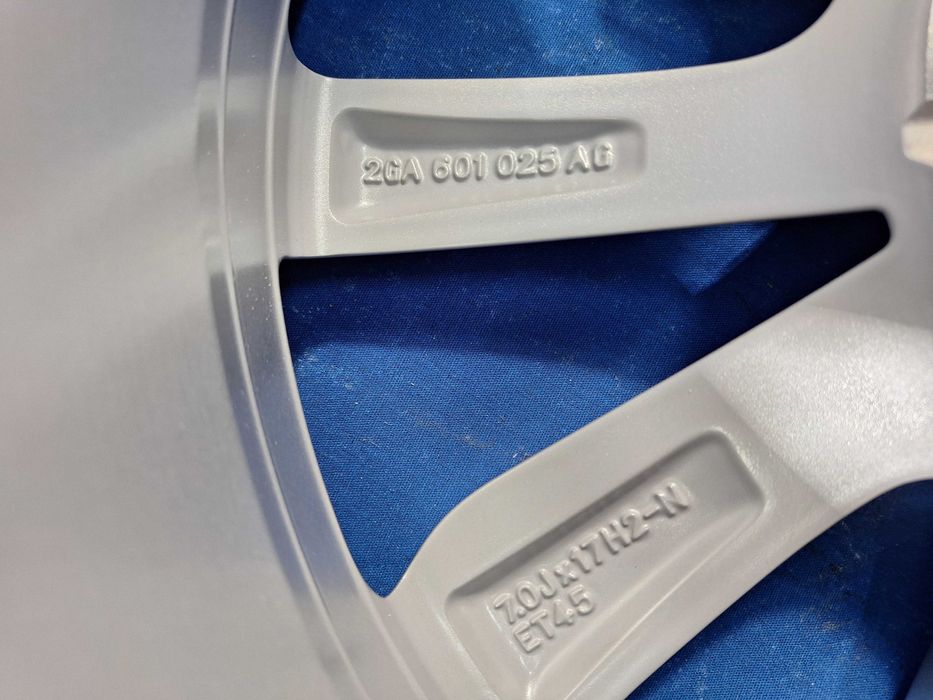 1 Janta Aliaj 5x112 17'' OEM VW T-ROC Golf Passat Tiguan - 7J ET 45 !