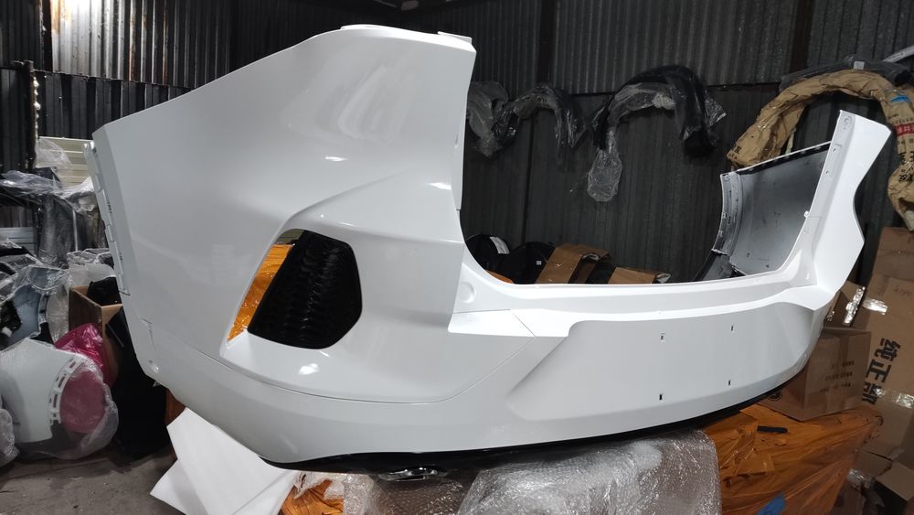 Задний бампер Jetour X70 белый