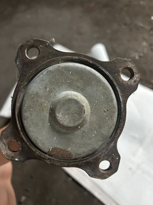 Привод ,гранаты От Toyota mark2
