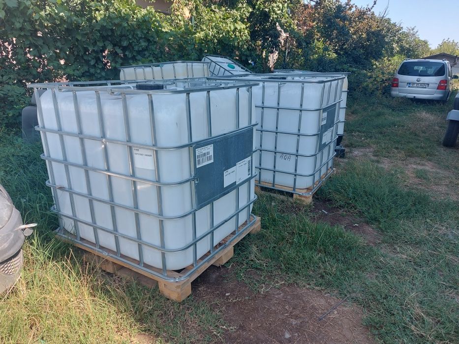 Vând rezervor, butoi, bidon, bazin,adaptor  1000l /700l alimentar