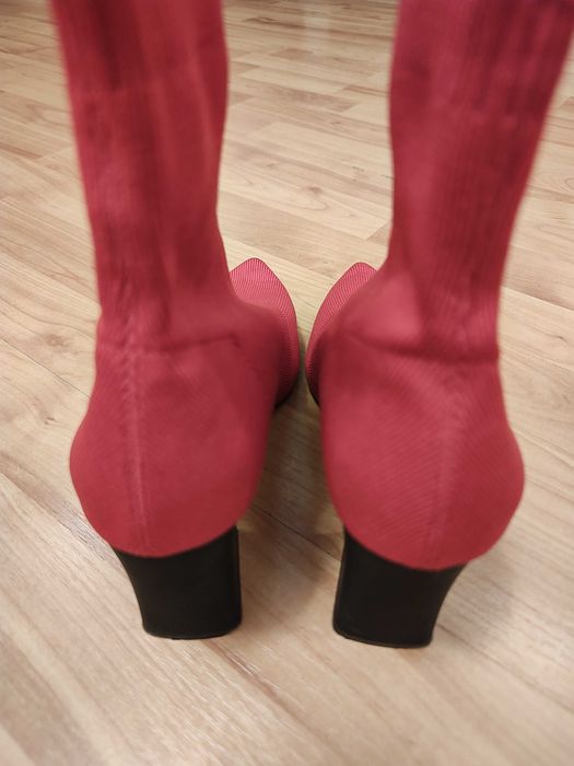 Botine rosii Zara