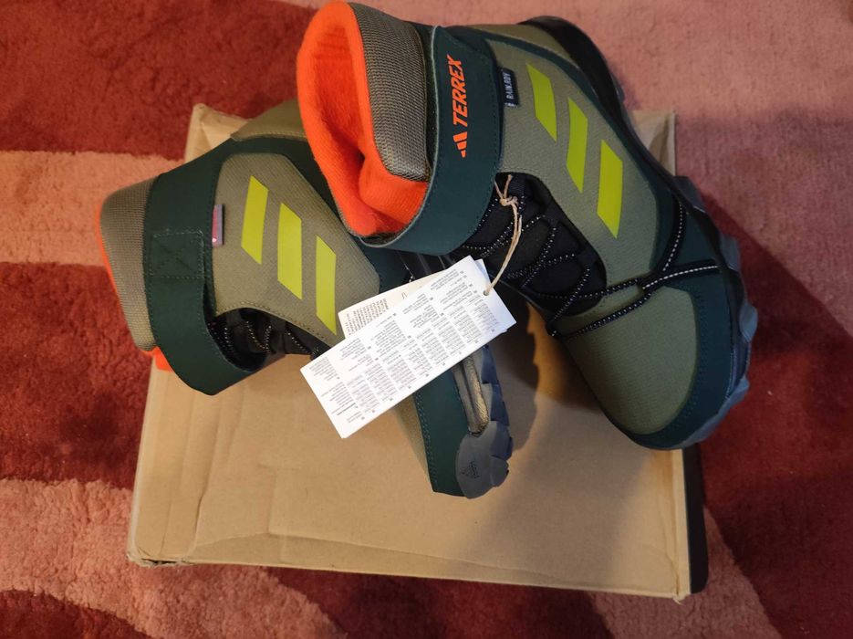 Adidas Terrex нови