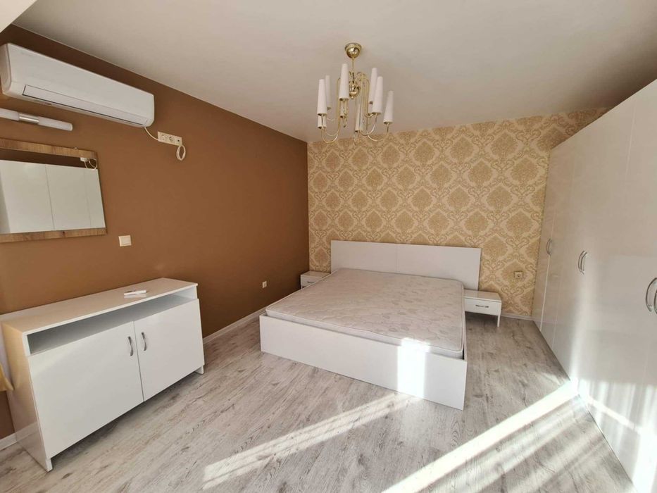 Продава се Тристаен апартамент в Хасково, Воеводски - 100 кв.м за 1250 €/кв.м - Снимка #4