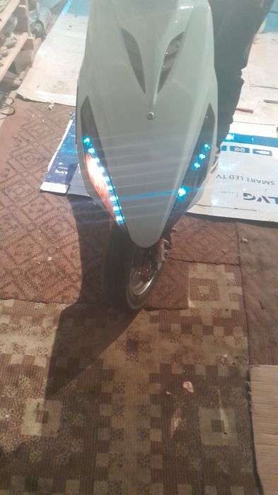 Скутер Angel 150кубов