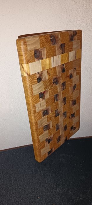 Дъска за рязане и сервиране