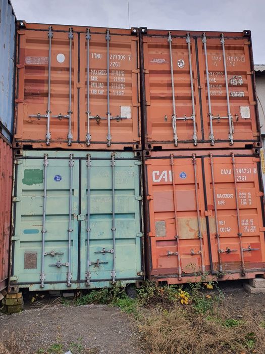 Контейнеры 20-40 футовые