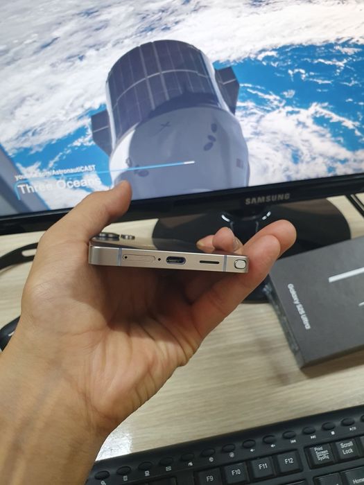 Samsung S25 Ultra 12/512Gb продам