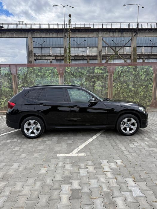 BMW X1*2013*  Sport Line 2.0 143 cp  Euro 5. X-Drive *Xenon *Navi *scaune sport încălzire *senzori parcare*jante 17 *pilot